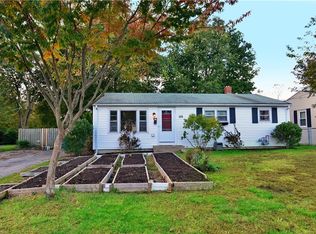 105 White Ave, Warwick, RI 02889
