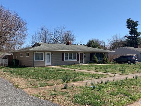 3rd image of 123 Kenmar Dr