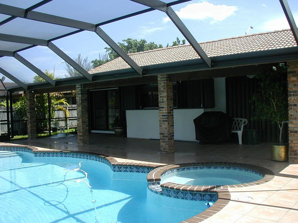 2nd image of 9520 SW 117th Ave