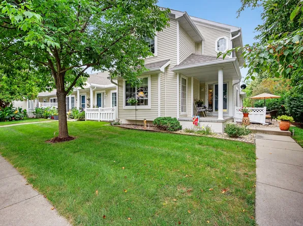 4425 Mills Civic Pkwy Unit 1301, West Des Moines, IA 50265