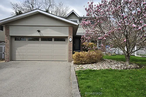 38 Sir Brandiles Pl Photo 1