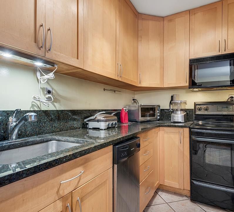 1st image of 402 E 90th St APT 7C