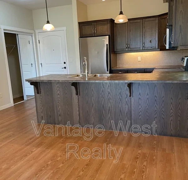 3739 Casorso Rd #305 — Photo 2