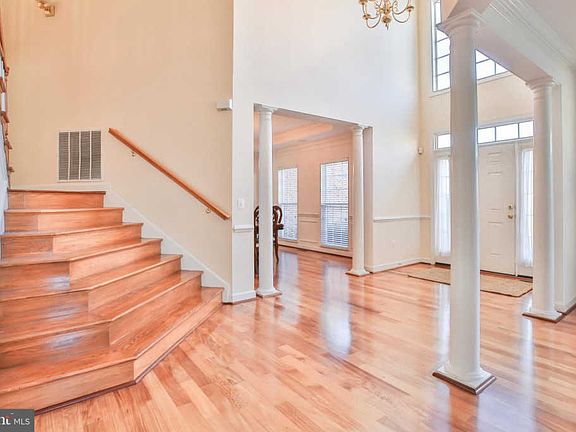 3rd image of 11817 Judiths Grove Ct