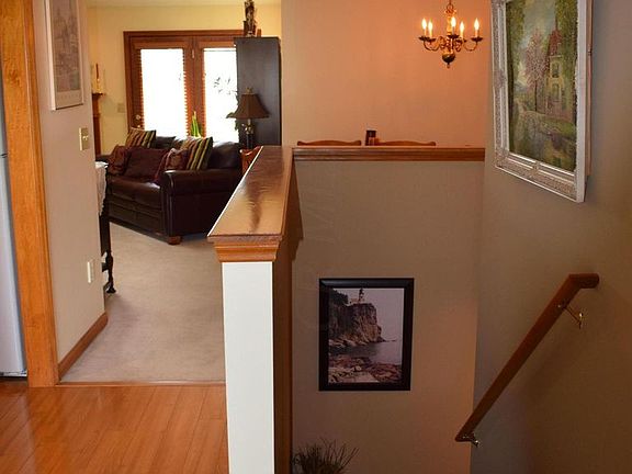 5th image of 397 Castle Pines Dr