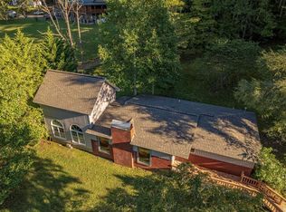 1461 Qualla Rd, Hayesville, NC 28904