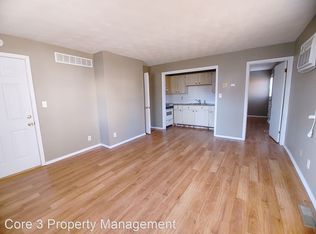 508 Douglas St APT 1, Bloomington, IL