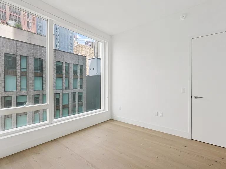 312 W 43rd St #3129H — Photo 14