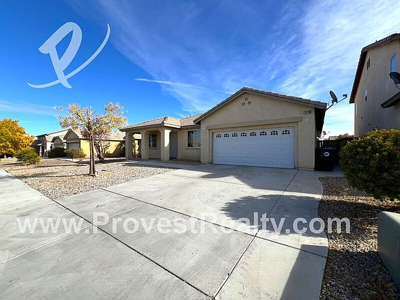 3rd image of 13619 Thunderbird Pl