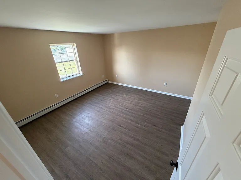 609 Clement St — Photo 13