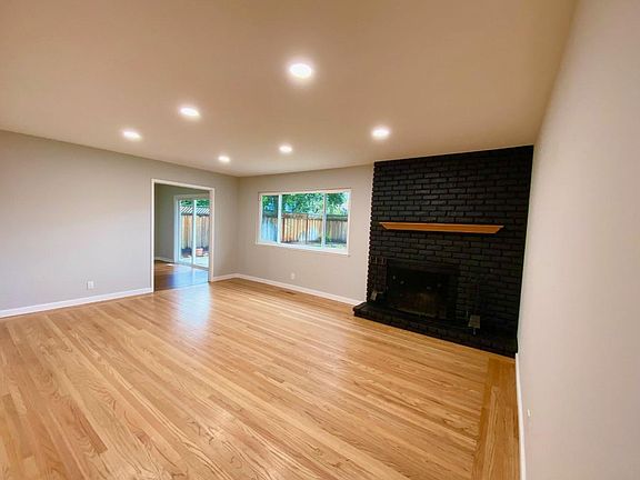 4th image of 4074 Susanwood Dr