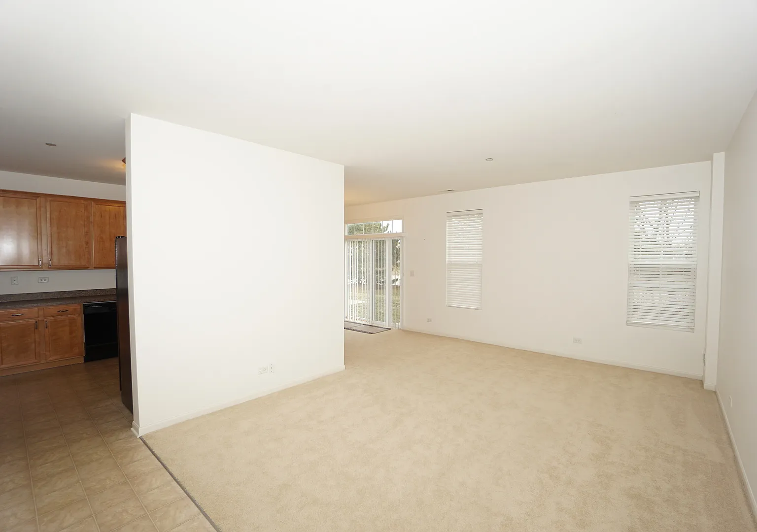 3 bed, 2.5 bath, 1517 sqft, $2,450 — Photo 4