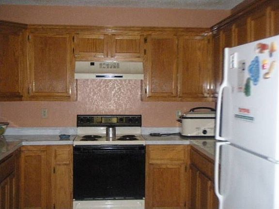 3rd image of 119 Traxler Way