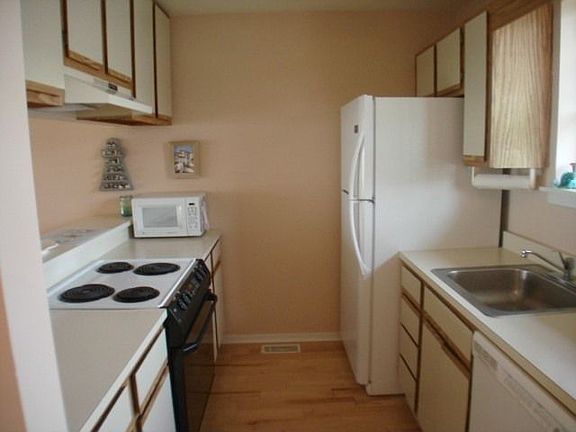 5th image of 14 Bonita Ct
