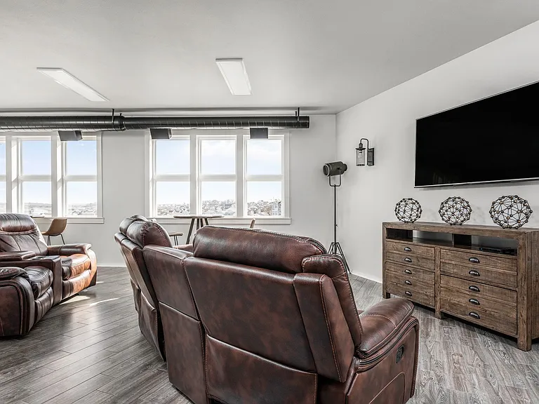 The Pines | Specials Available | Townhomes For Rent — Photo 26