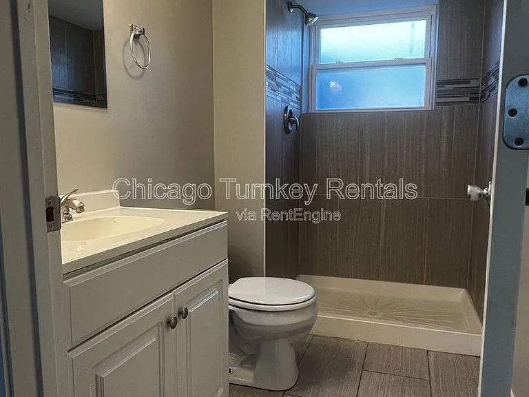 3824 168th Pl — Photo 8