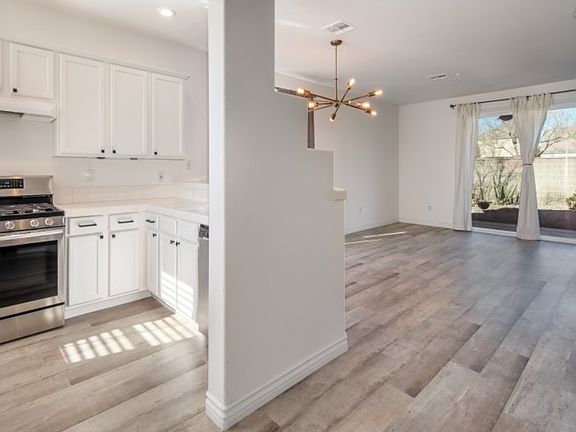 4th image of 10300 Wood Work Ln
