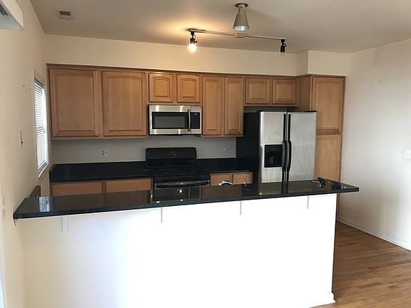 5th image of 4873 N Winthrop Ave Unit C