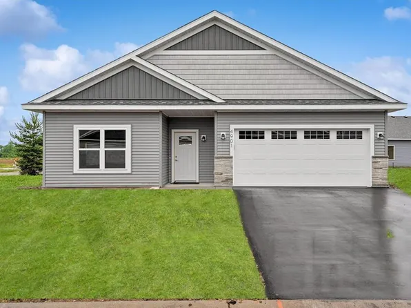 4927 Education Dr N, Hugo, MN 55038