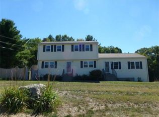 30 Scott St, Dracut, MA 01826
