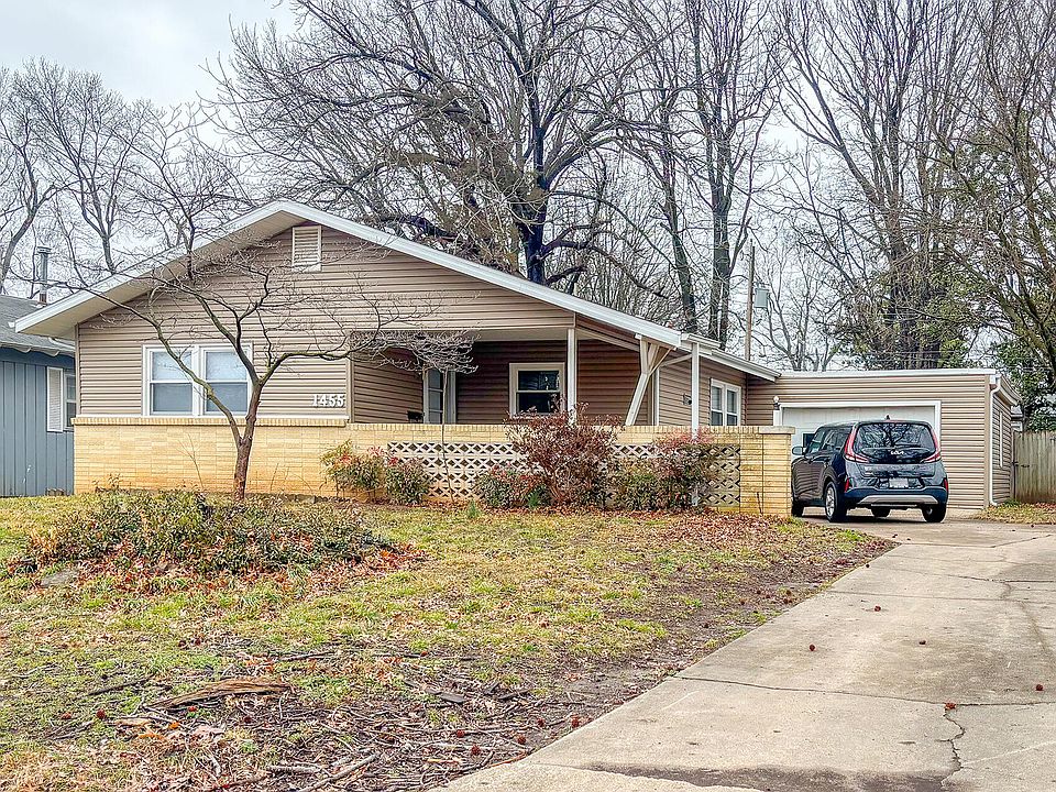 1st image of 1455 E Berkeley Street