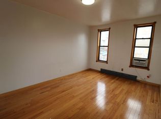 346 Graham Ave APT 2L, Brooklyn, NY 11211
