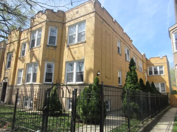 3234 N Hamlin Ave #2R, Chicago, IL 60618