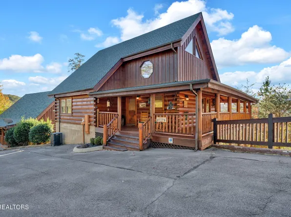 2036 Cougar Crossing Way, Sevierville, TN 37876