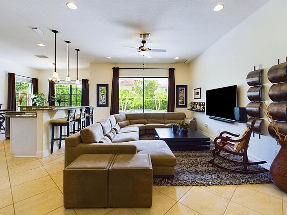 5th image of 8443 Prestbury Dr