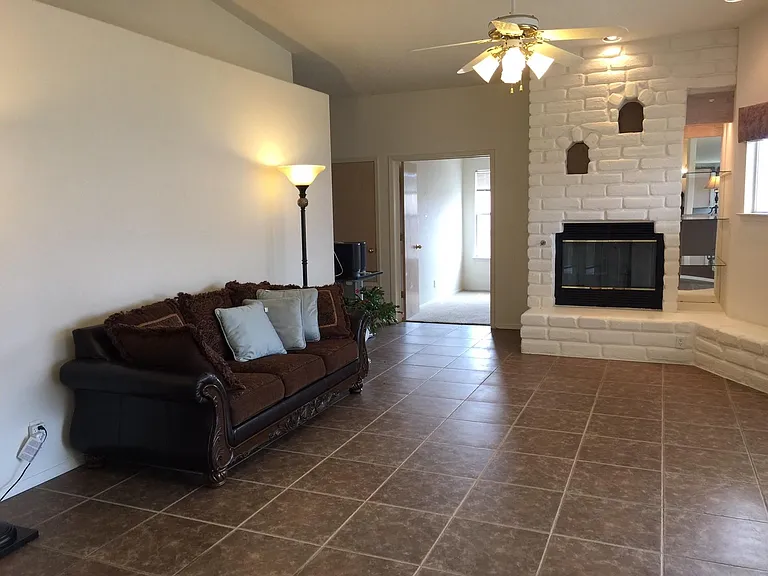8805 Fremont Ellis Ct NE — Photo 6