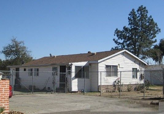 2nd image of 3420 S Pock Ln