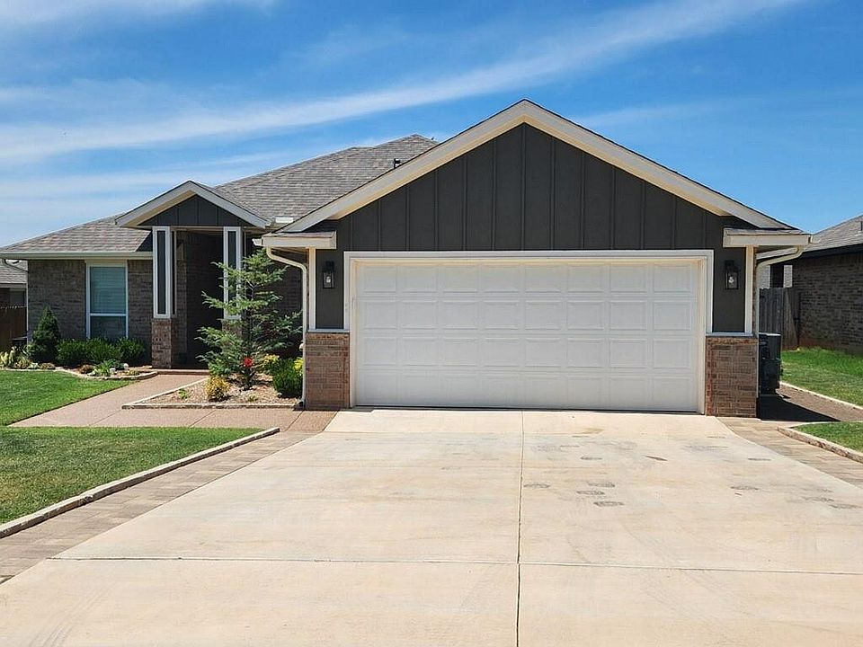 1st image of 2220 Norwood Dr