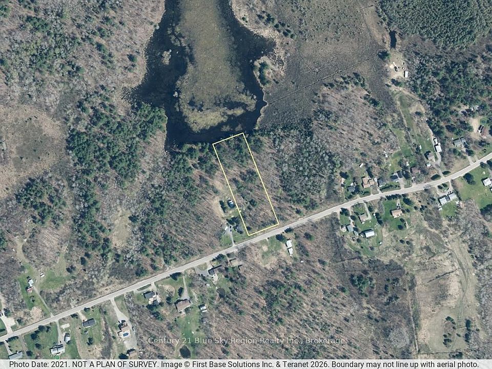 2nd image of 624 Derland Rd