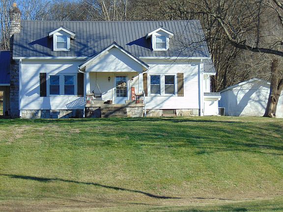2nd image of 3547 Coffey Branch Rd