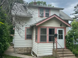 983 Maryland Ave E FLOOR 1, Saint Paul, MN 55106