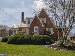 411 Easton Rd, Riegelsville, PA 18077