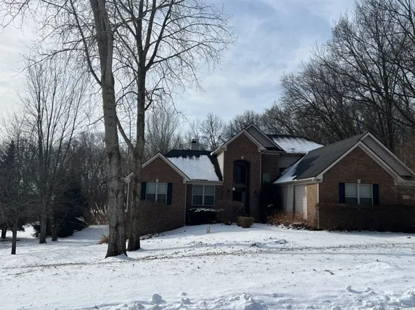10487 Piedmont Dr, Brighton, MI 48114