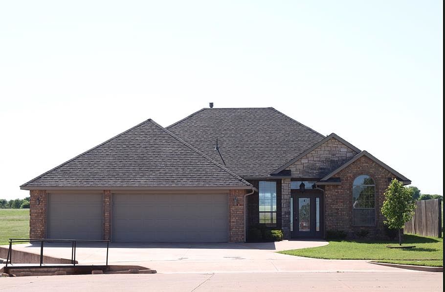 1st image of 1607 SW 70th St