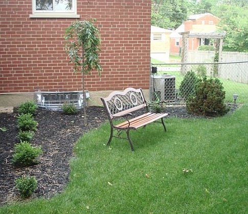 3rd image of 2433 Lourdes Ln