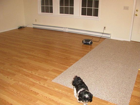 one side of living room