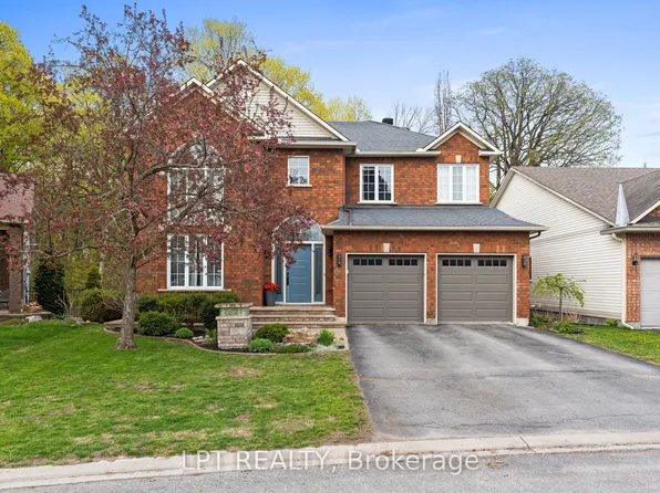 66 Forest Gate Way N, Ottawa, ON K2G 6P4