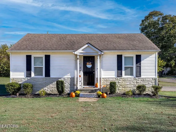 2390 Cecelia Ave, Maryville, TN 37804