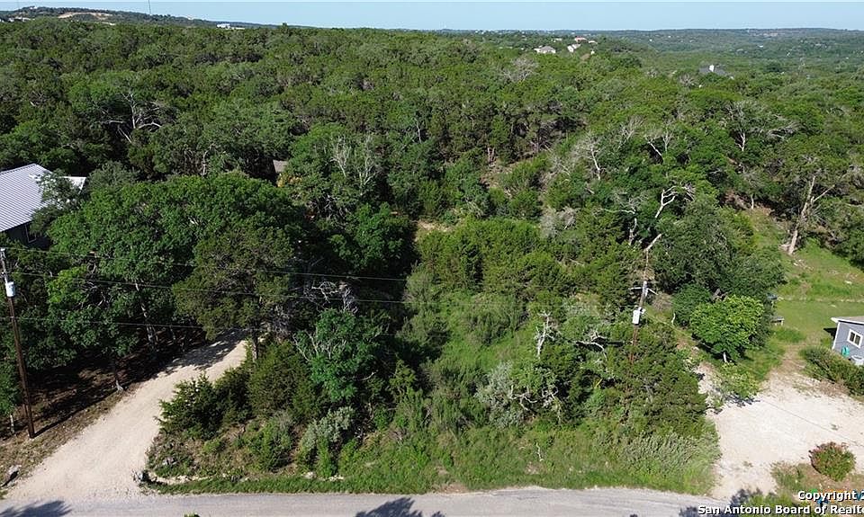 2nd image of 623 Friefly Drive LOT 1140