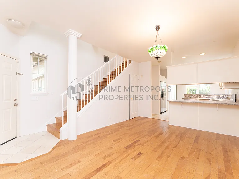 9808 NE 130th Pl #1 — Photo 6