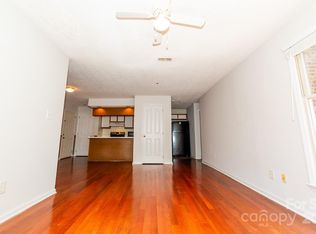 7330 Rose Terrace Ct, Charlotte, NC