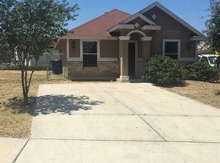 4410 Exodus Dr, Laredo, TX 78046