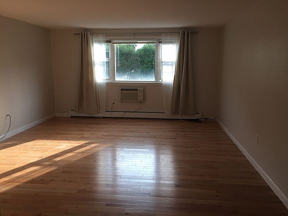 2nd image of 259 Rock St APT A6