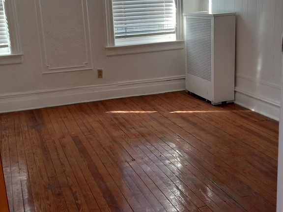 5th image of 1113 E 94th St #1