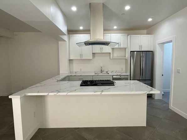 3800 Scott St #15