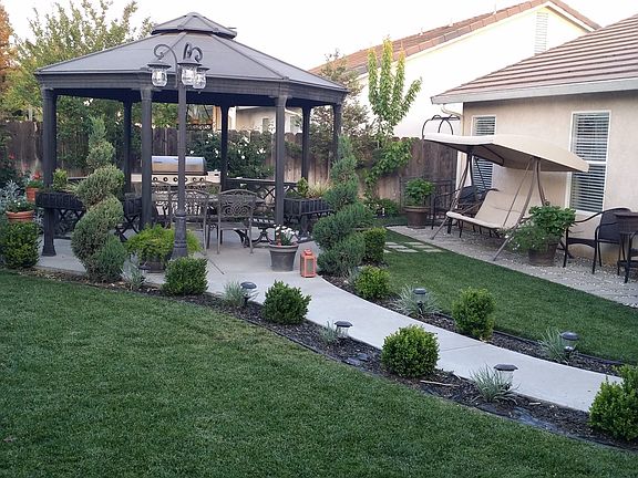 4th image of 2317 Park East Dr